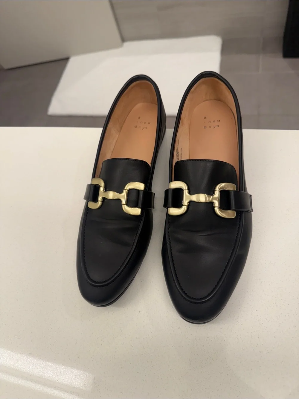 a new day streamlined black